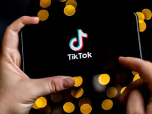 Bagaimana Cara Menghasilkan Uang dari TikTok di Tahun 2025