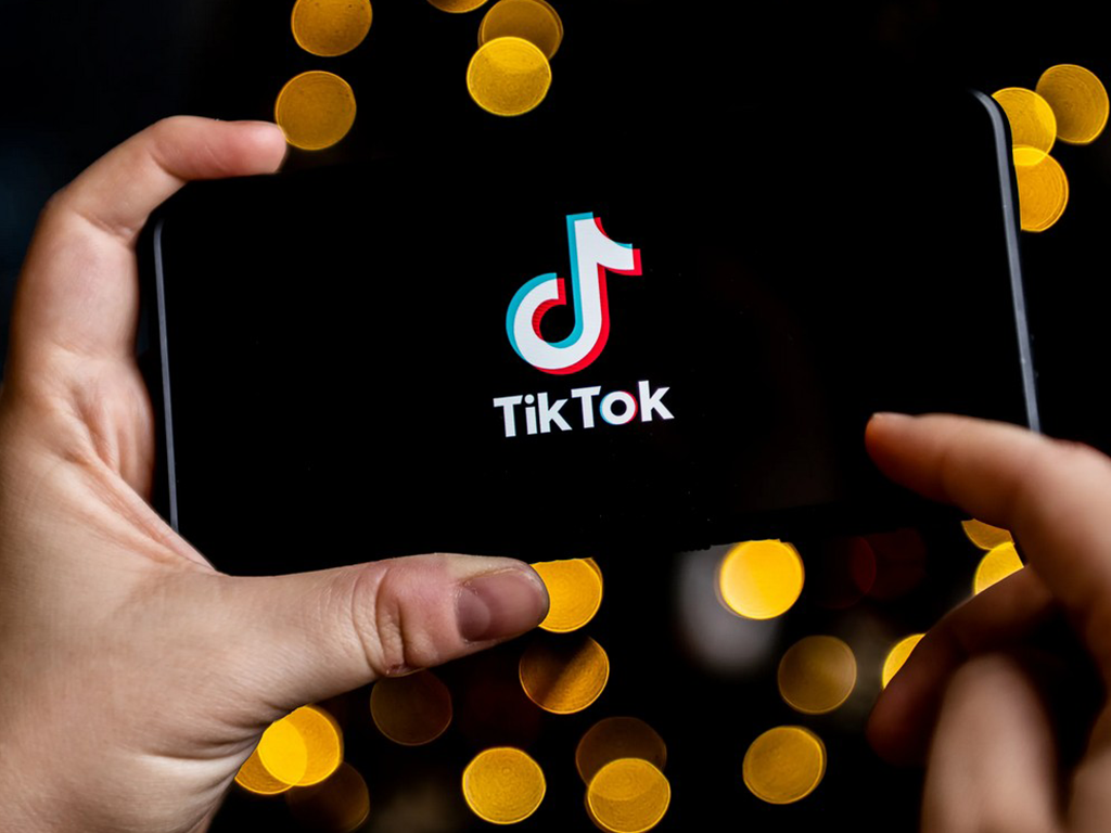 Bagaimana Cara Menghasilkan Uang dari TikTok di Tahun 2025